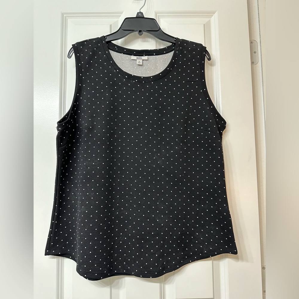 Croft & Barrow XL Sleeveless Blouse, Black with small white dots
